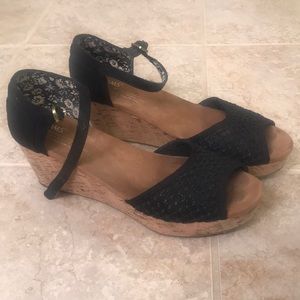 Toms platform wedge sandals